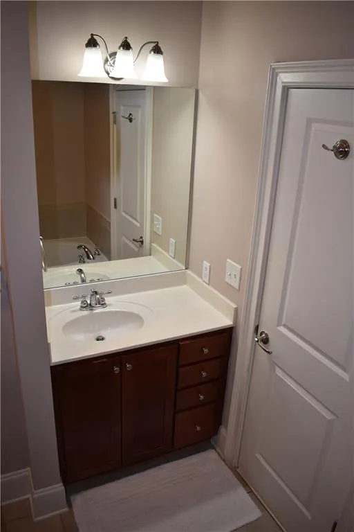 751 Berrydale Drive Unit 41, Atlanta, Georgia 30328, 2 Bedrooms Bedrooms, ,2 BathroomsBathrooms,Residential,Sold,751 Berrydale Drive Unit 41,6837134