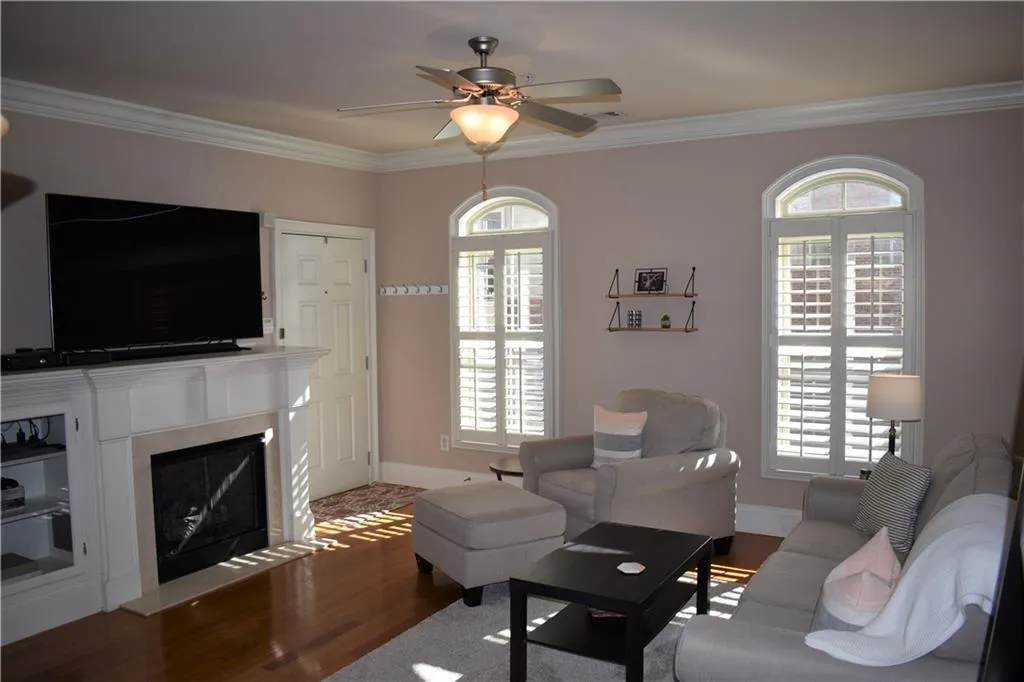 751 Berrydale Drive Unit 41, Atlanta, Georgia 30328, 2 Bedrooms Bedrooms, ,2 BathroomsBathrooms,Residential,Sold,751 Berrydale Drive Unit 41,6837134