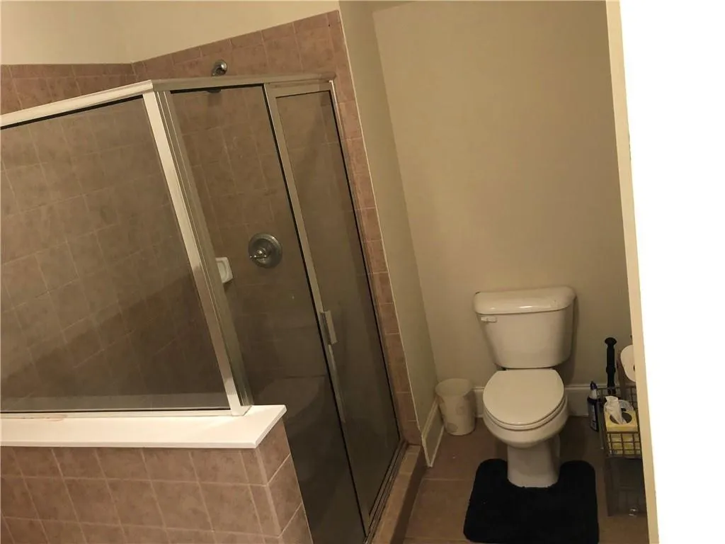 287 Le Gran Bend, Sandy Springs, Georgia 30328, 2 Bedrooms Bedrooms, ,2 BathroomsBathrooms,Residential,Sold,287 Le Gran Bend,6908202