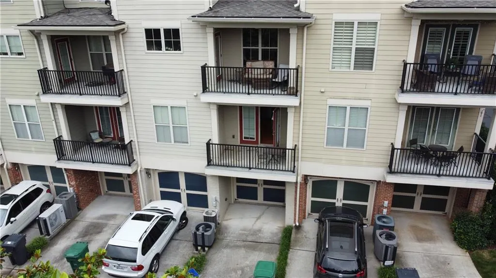 287 Le Gran Bend, Sandy Springs, Georgia 30328, 2 Bedrooms Bedrooms, ,2 BathroomsBathrooms,Residential,Sold,287 Le Gran Bend,6908202