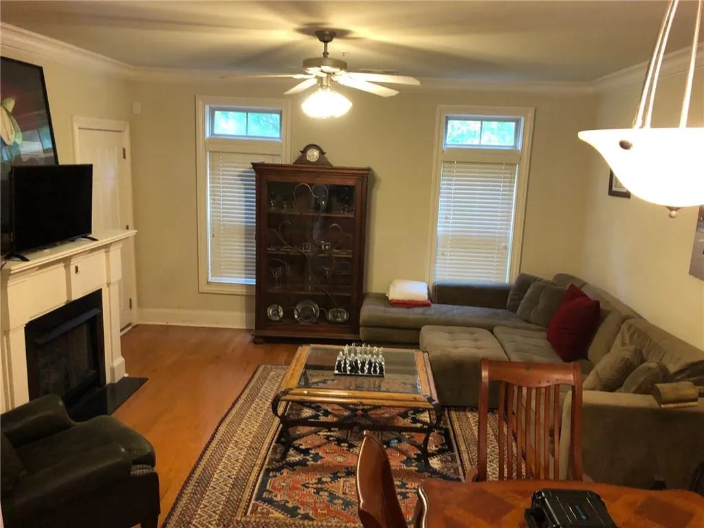 287 Le Gran Bend, Sandy Springs, Georgia 30328, 2 Bedrooms Bedrooms, ,2 BathroomsBathrooms,Residential,Sold,287 Le Gran Bend,6908202