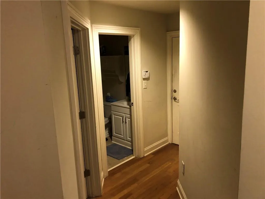 287 Le Gran Bend, Sandy Springs, Georgia 30328, 2 Bedrooms Bedrooms, ,2 BathroomsBathrooms,Residential,Sold,287 Le Gran Bend,6908202