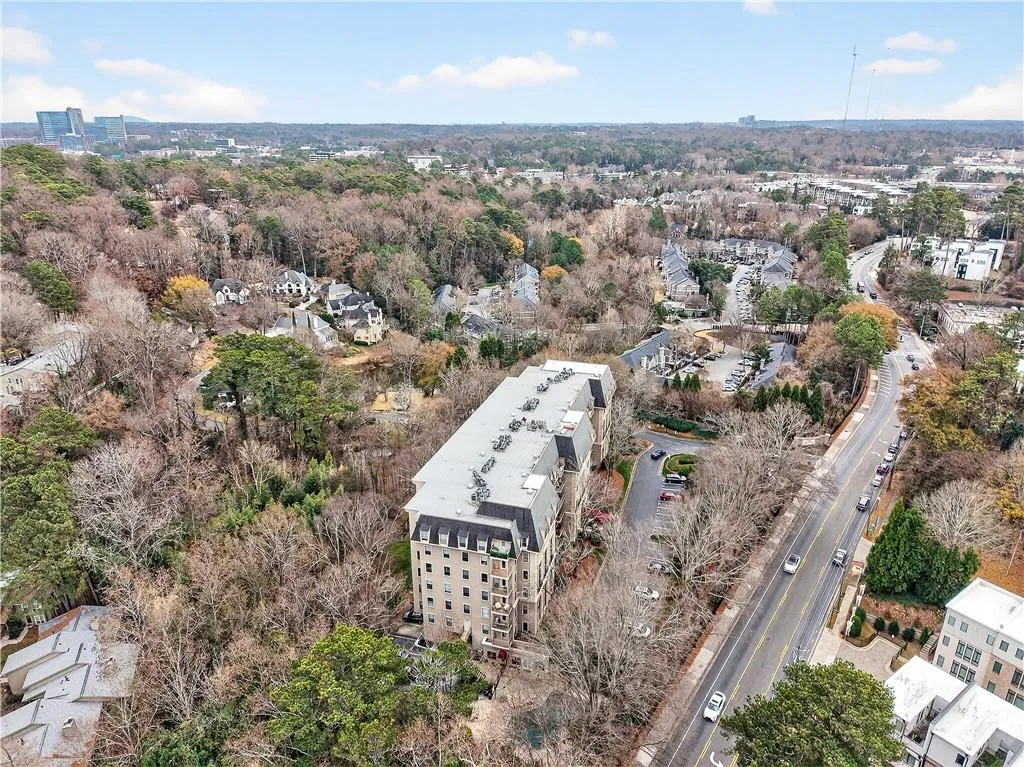 2865 Lenox Road Ne Unit 503, Atlanta, Georgia 30324, 2 Bedrooms Bedrooms, 0 ,2 BathroomsBathrooms,Residential,For Sale,2865 Lenox Road Ne Unit 503,7701816