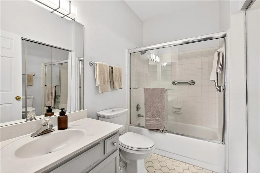 2865 Lenox Road Ne Unit 503, Atlanta, Georgia 30324, 2 Bedrooms Bedrooms, 0 ,2 BathroomsBathrooms,Residential,For Sale,2865 Lenox Road Ne Unit 503,7701816