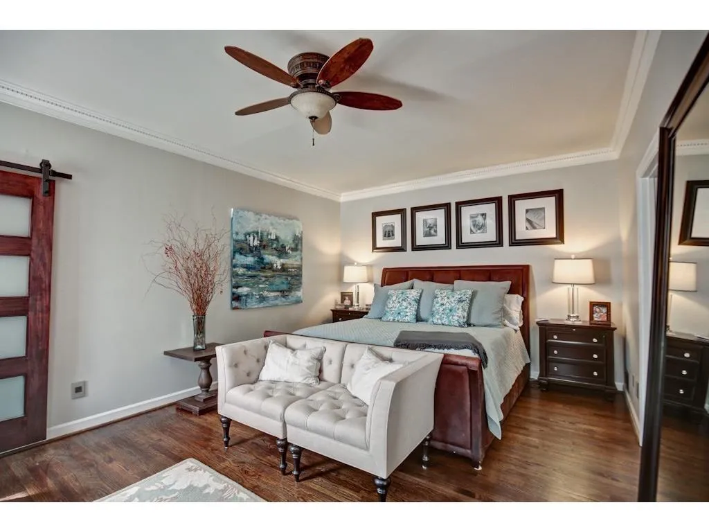 34 Ridgemere Trace, Sandy Springs, Georgia 30328, 6 Bedrooms Bedrooms, ,3 BathroomsBathrooms,Residential,Sold,34 Ridgemere Trace,5913214