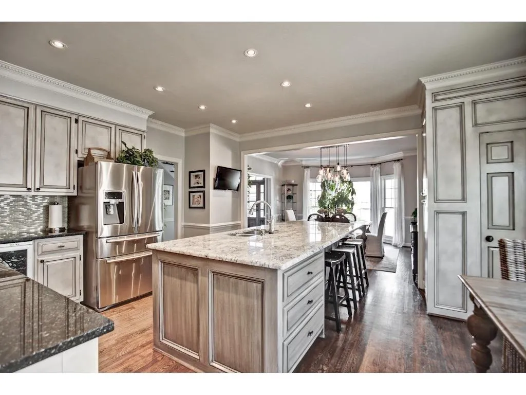 34 Ridgemere Trace, Sandy Springs, Georgia 30328, 6 Bedrooms Bedrooms, ,3 BathroomsBathrooms,Residential,Sold,34 Ridgemere Trace,5913214