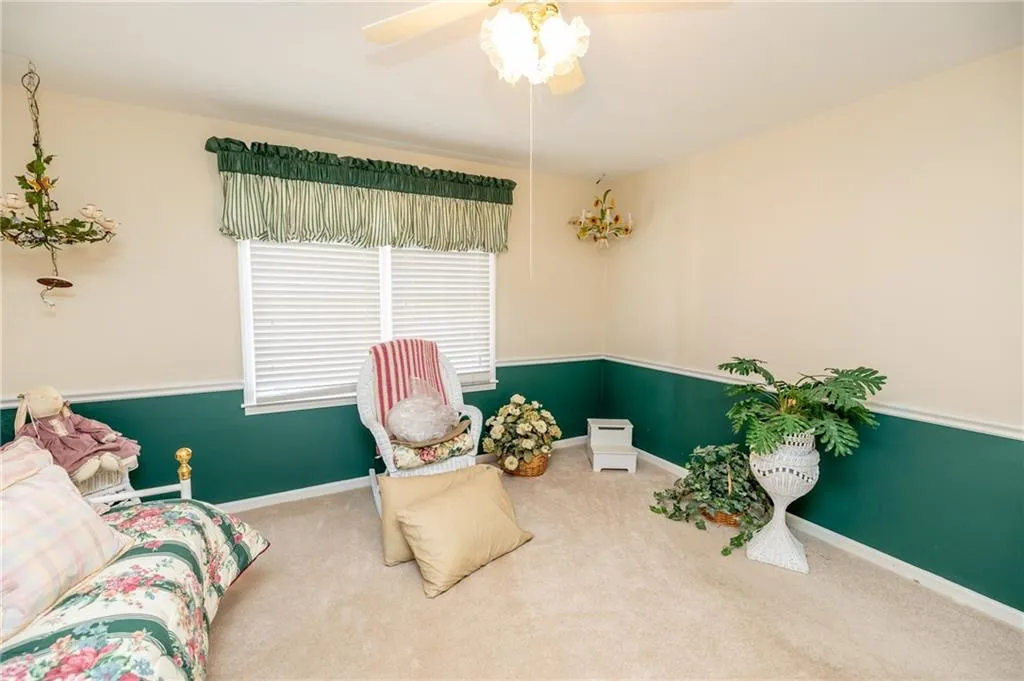 285 Mark Trail, Sandy Springs, Georgia 30328, 5 Bedrooms Bedrooms, ,3 BathroomsBathrooms,Residential,Sold,285 Mark Trail,6998192
