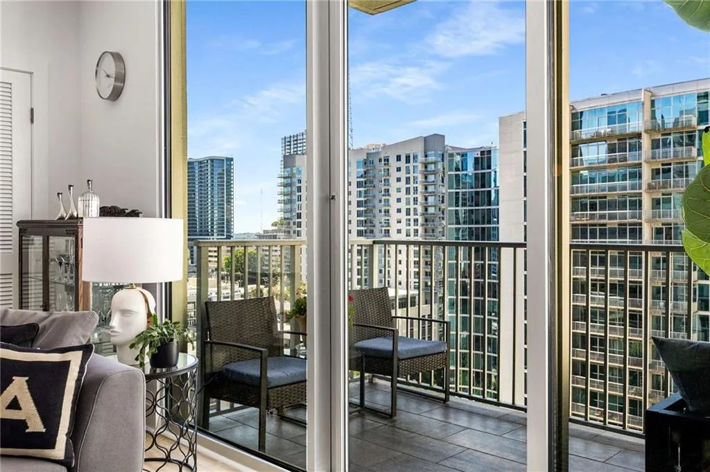 20 10th Street Nw Unit 1505, Atlanta, Georgia 30309, 2 Bedrooms Bedrooms, ,2 BathroomsBathrooms,Residential,For Sale,20 10th Street Nw Unit 1505,7622833