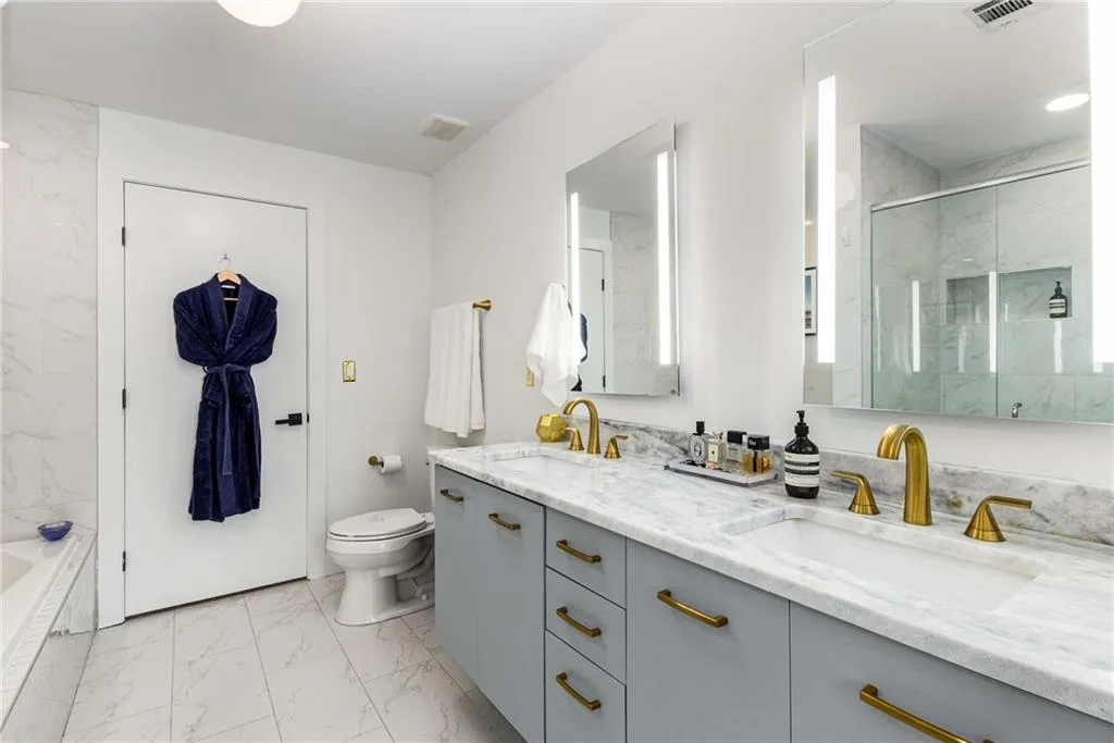 20 10th Street Nw Unit 1505, Atlanta, Georgia 30309, 2 Bedrooms Bedrooms, ,2 BathroomsBathrooms,Residential,For Sale,20 10th Street Nw Unit 1505,7622833