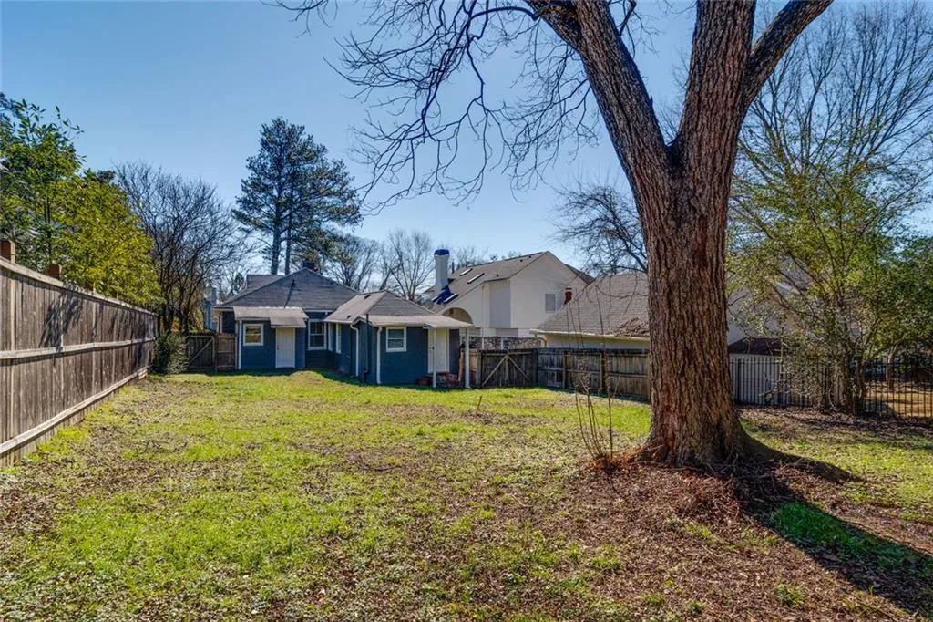 1120 Standard Drive Ne, Atlanta, Georgia 30319, 3 Bedrooms Bedrooms, ,2 BathroomsBathrooms,Residential,For Sale,1120 Standard Drive Ne,7615866