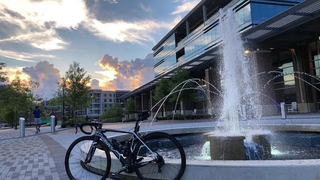 6900 Roswell Road Ne Unit F2, Atlanta, Georgia 30328, 2 Bedrooms Bedrooms, ,2 BathroomsBathrooms,Residential,Sold,6900 Roswell Road Ne Unit F2,7045124