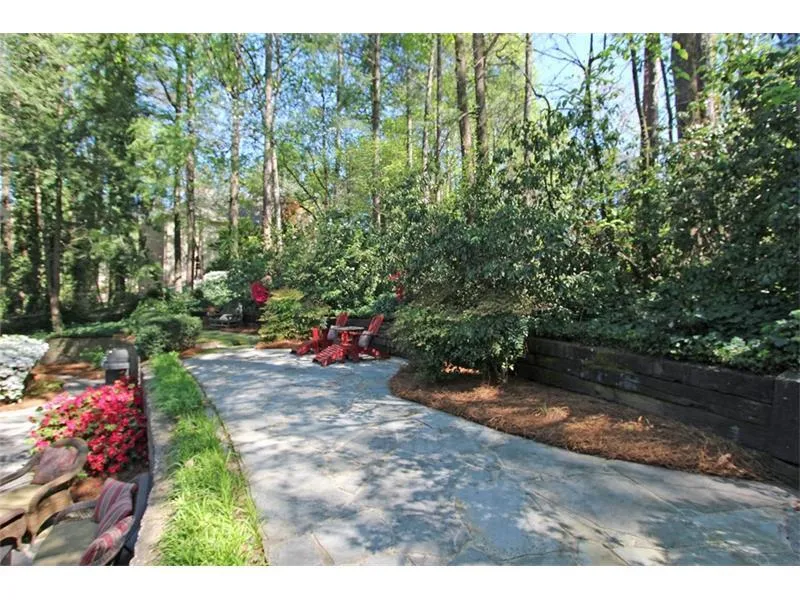 455 Cambridge Way, Atlanta, Georgia 30328, 4 Bedrooms Bedrooms, ,3 BathroomsBathrooms,Residential,Sold,455 Cambridge Way,5728136