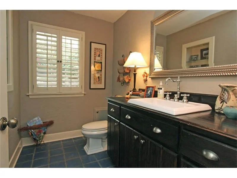 455 Cambridge Way, Atlanta, Georgia 30328, 4 Bedrooms Bedrooms, ,3 BathroomsBathrooms,Residential,Sold,455 Cambridge Way,5728136