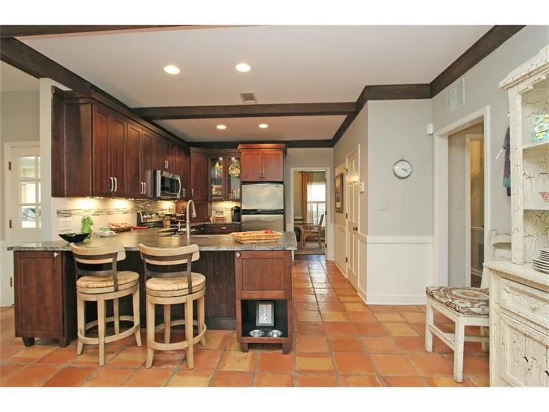 455 Cambridge Way, Atlanta, Georgia 30328, 4 Bedrooms Bedrooms, ,3 BathroomsBathrooms,Residential,Sold,455 Cambridge Way,5728136