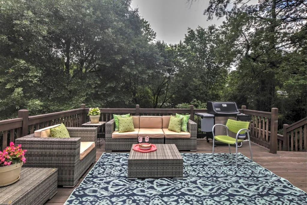 2507 Acorn Avenue Ne, Atlanta, Georgia 30305, 3 Bedrooms Bedrooms, ,3 BathroomsBathrooms,Residential,Sold,2507 Acorn Avenue Ne,5854413