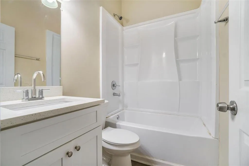 2329 Abner Place Nw, Atlanta, Georgia 30318, 3 Bedrooms Bedrooms, ,1 BathroomBathrooms,Residential,For Sale,2329 Abner Place Nw,7513979