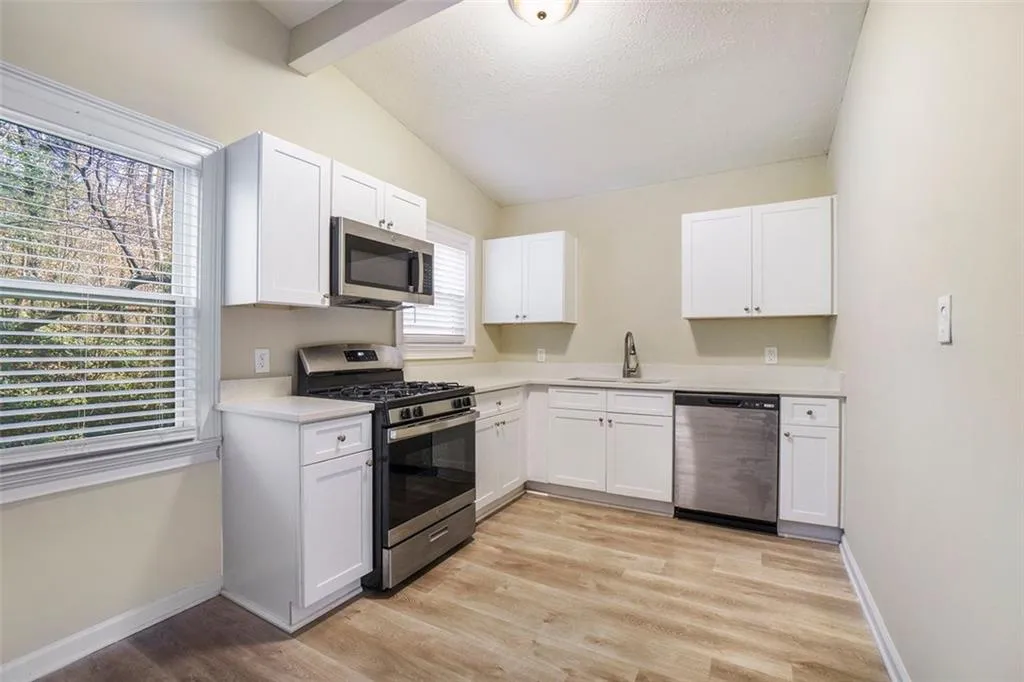 2329 Abner Place Nw, Atlanta, Georgia 30318, 3 Bedrooms Bedrooms, ,1 BathroomBathrooms,Residential,For Sale,2329 Abner Place Nw,7513979
