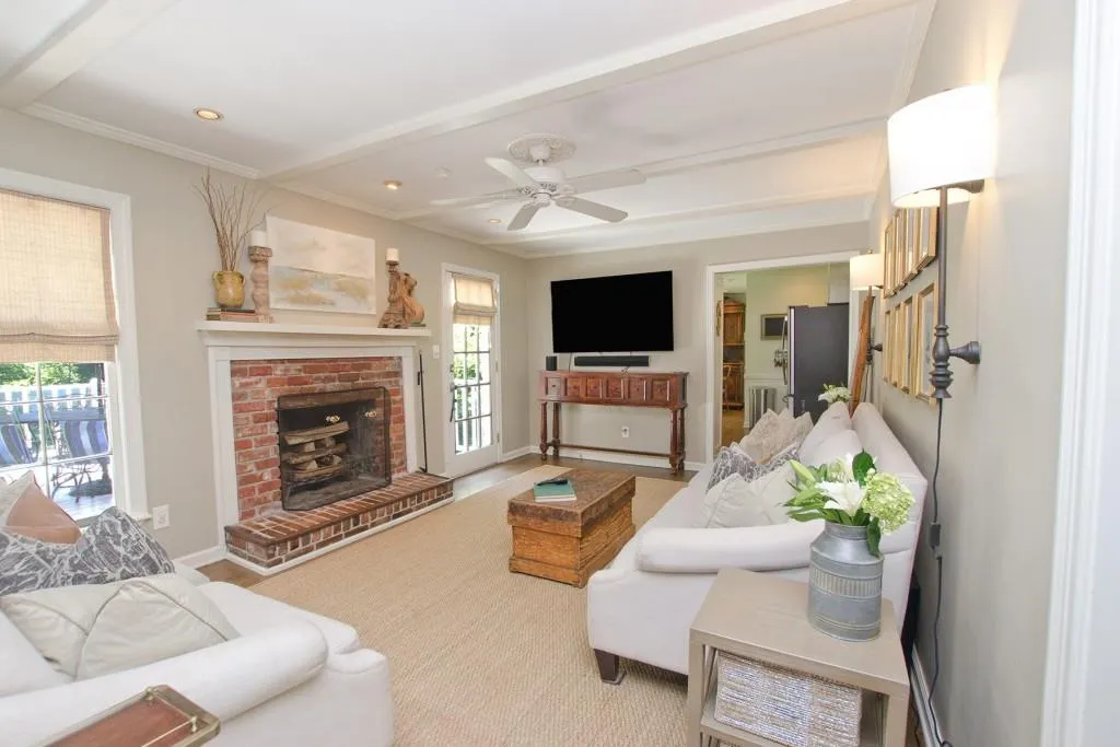 495 Pine Forest Road, Atlanta, Georgia 30342, 4 Bedrooms Bedrooms, ,3 BathroomsBathrooms,Residential,Sold,495 Pine Forest Road,7071551