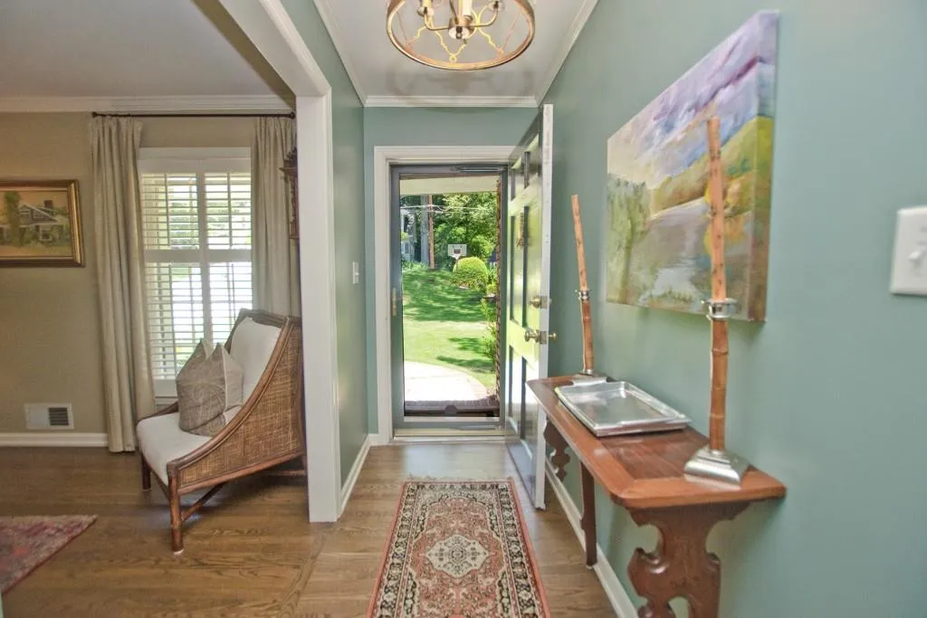 495 Pine Forest Road, Atlanta, Georgia 30342, 4 Bedrooms Bedrooms, ,3 BathroomsBathrooms,Residential,Sold,495 Pine Forest Road,7071551