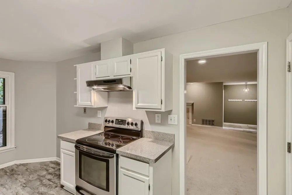 505 Garden Court, Sandy Springs, Georgia 30328, 3 Bedrooms Bedrooms, ,2 BathroomsBathrooms,Residential,Sold,505 Garden Court,6951320