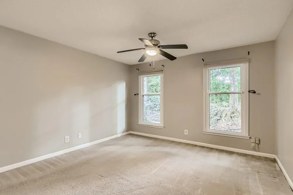 505 Garden Court, Sandy Springs, Georgia 30328, 3 Bedrooms Bedrooms, ,2 BathroomsBathrooms,Residential,Sold,505 Garden Court,6951320