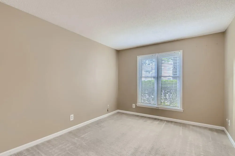 505 Garden Court, Sandy Springs, Georgia 30328, 3 Bedrooms Bedrooms, ,2 BathroomsBathrooms,Residential,Sold,505 Garden Court,6951320