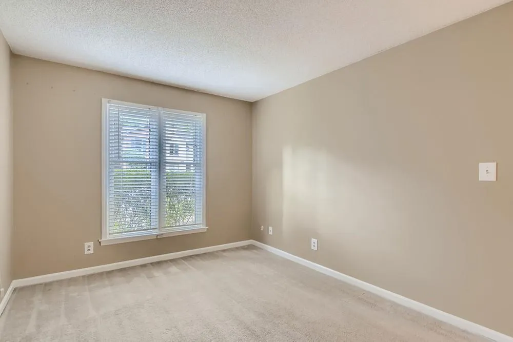 505 Garden Court, Sandy Springs, Georgia 30328, 3 Bedrooms Bedrooms, ,2 BathroomsBathrooms,Residential,Sold,505 Garden Court,6951320