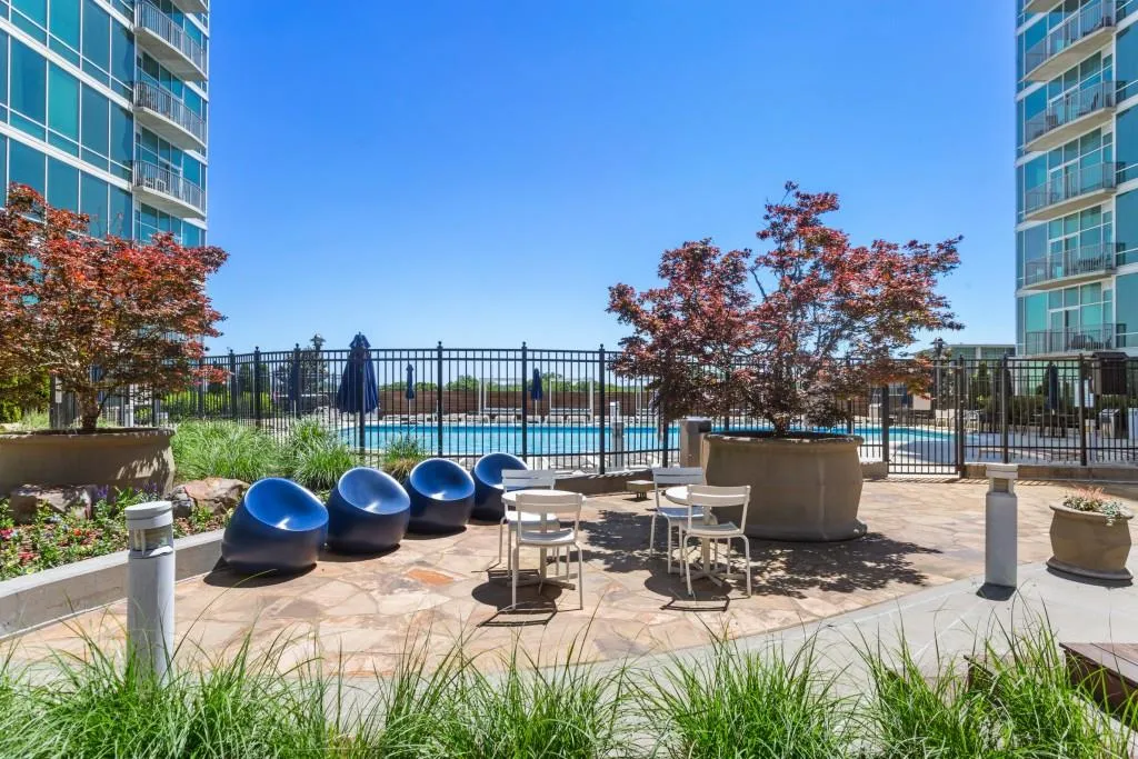 943 Peachtree Street Ne Unit 1217, Atlanta, Georgia 30309, 1 Bedroom Bedrooms, ,1 BathroomBathrooms,Residential,For Sale,943 Peachtree Street Ne Unit 1217,7630891