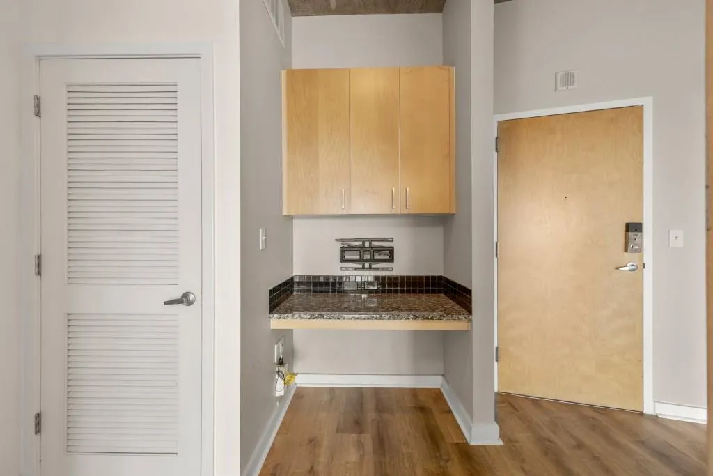 943 Peachtree Street Ne Unit 1217, Atlanta, Georgia 30309, 1 Bedroom Bedrooms, ,1 BathroomBathrooms,Residential,For Sale,943 Peachtree Street Ne Unit 1217,7630891