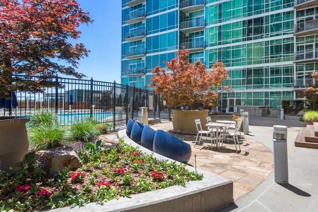 943 Peachtree Street Ne Unit 1217, Atlanta, Georgia 30309, 1 Bedroom Bedrooms, ,1 BathroomBathrooms,Residential,For Sale,943 Peachtree Street Ne Unit 1217,7630891