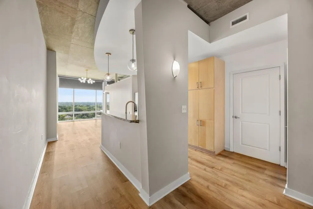 943 Peachtree Street Ne Unit 1217, Atlanta, Georgia 30309, 1 Bedroom Bedrooms, ,1 BathroomBathrooms,Residential,For Sale,943 Peachtree Street Ne Unit 1217,7630891