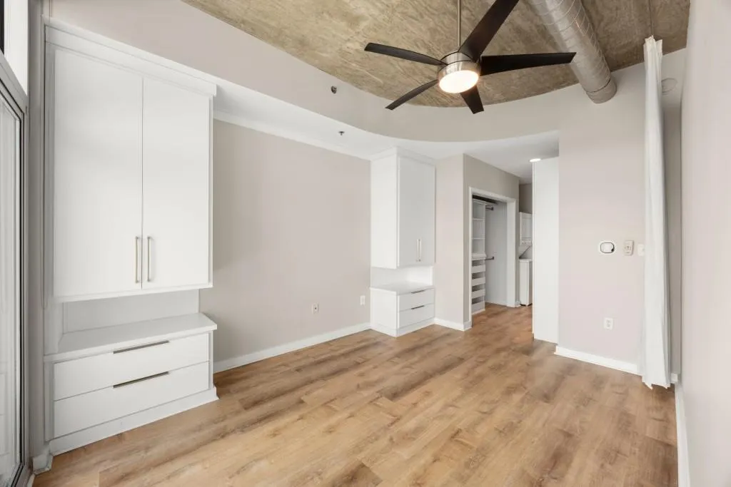 943 Peachtree Street Ne Unit 1217, Atlanta, Georgia 30309, 1 Bedroom Bedrooms, ,1 BathroomBathrooms,Residential,For Sale,943 Peachtree Street Ne Unit 1217,7630891