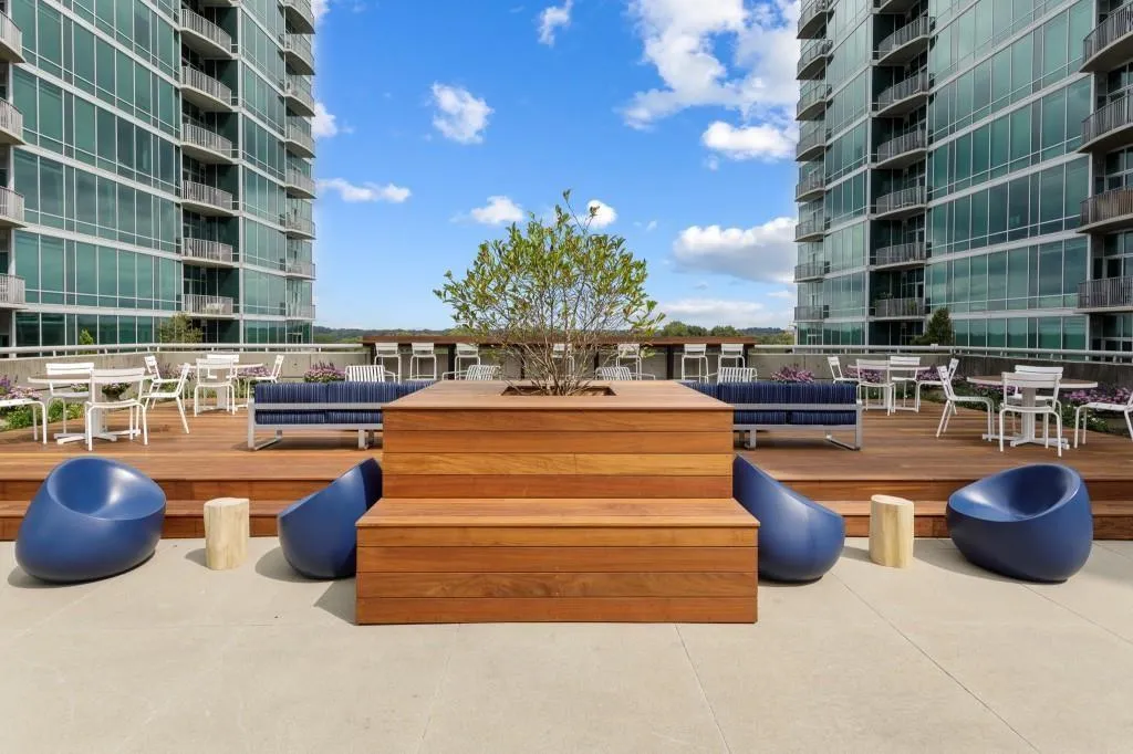 943 Peachtree Street Ne Unit 1217, Atlanta, Georgia 30309, 1 Bedroom Bedrooms, ,1 BathroomBathrooms,Residential,For Sale,943 Peachtree Street Ne Unit 1217,7630891