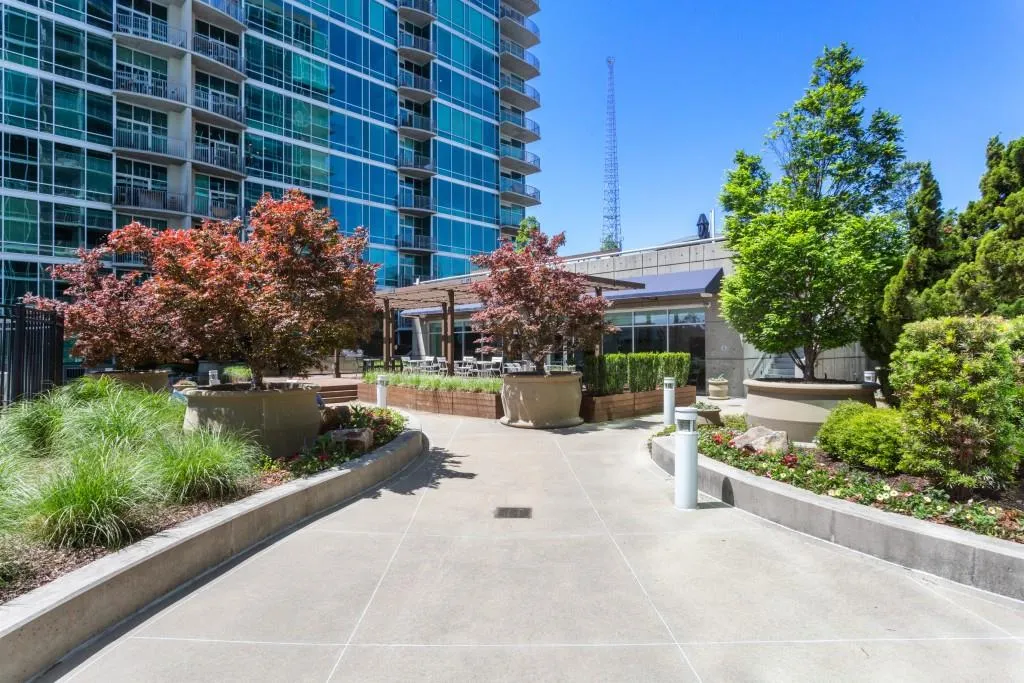 943 Peachtree Street Ne Unit 1217, Atlanta, Georgia 30309, 1 Bedroom Bedrooms, ,1 BathroomBathrooms,Residential,For Sale,943 Peachtree Street Ne Unit 1217,7630891