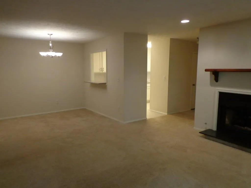 705 Woodcliff Drive Unit 0, Sandy Springs, Georgia 30350, 1 Bedroom Bedrooms, ,1 BathroomBathrooms,Residential,Sold,705 Woodcliff Drive Unit 0,5736365