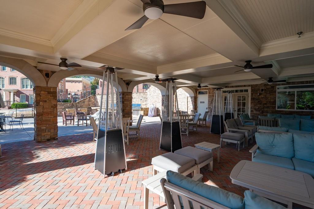 200 River Vista Drive NE Unit 630, Atlanta, Georgia 30339, 2 Bedrooms Bedrooms, ,2 BathroomsBathrooms,Residential,Sold,200 River Vista Drive NE Unit 630,7340451