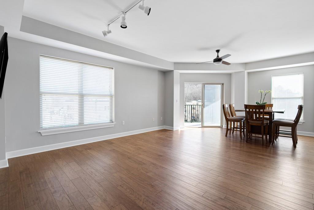 200 River Vista Drive NE Unit 630, Atlanta, Georgia 30339, 2 Bedrooms Bedrooms, ,2 BathroomsBathrooms,Residential,Sold,200 River Vista Drive NE Unit 630,7340451