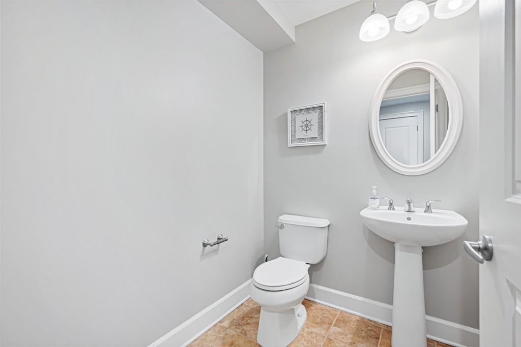 200 River Vista Drive NE Unit 630, Atlanta, Georgia 30339, 2 Bedrooms Bedrooms, ,2 BathroomsBathrooms,Residential,Sold,200 River Vista Drive NE Unit 630,7340451