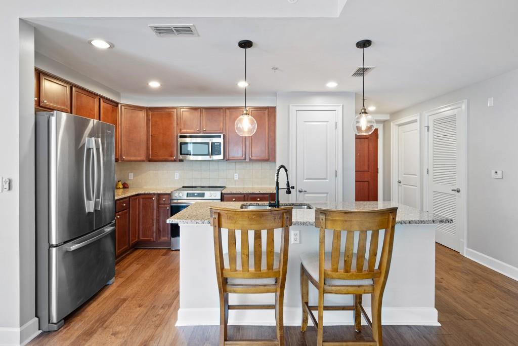 200 River Vista Drive NE Unit 630, Atlanta, Georgia 30339, 2 Bedrooms Bedrooms, ,2 BathroomsBathrooms,Residential,Sold,200 River Vista Drive NE Unit 630,7340451