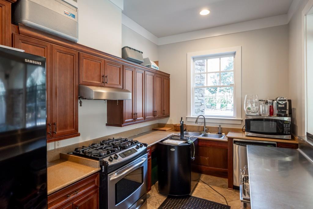 200 River Vista Drive NE Unit 630, Atlanta, Georgia 30339, 2 Bedrooms Bedrooms, ,2 BathroomsBathrooms,Residential,Sold,200 River Vista Drive NE Unit 630,7340451