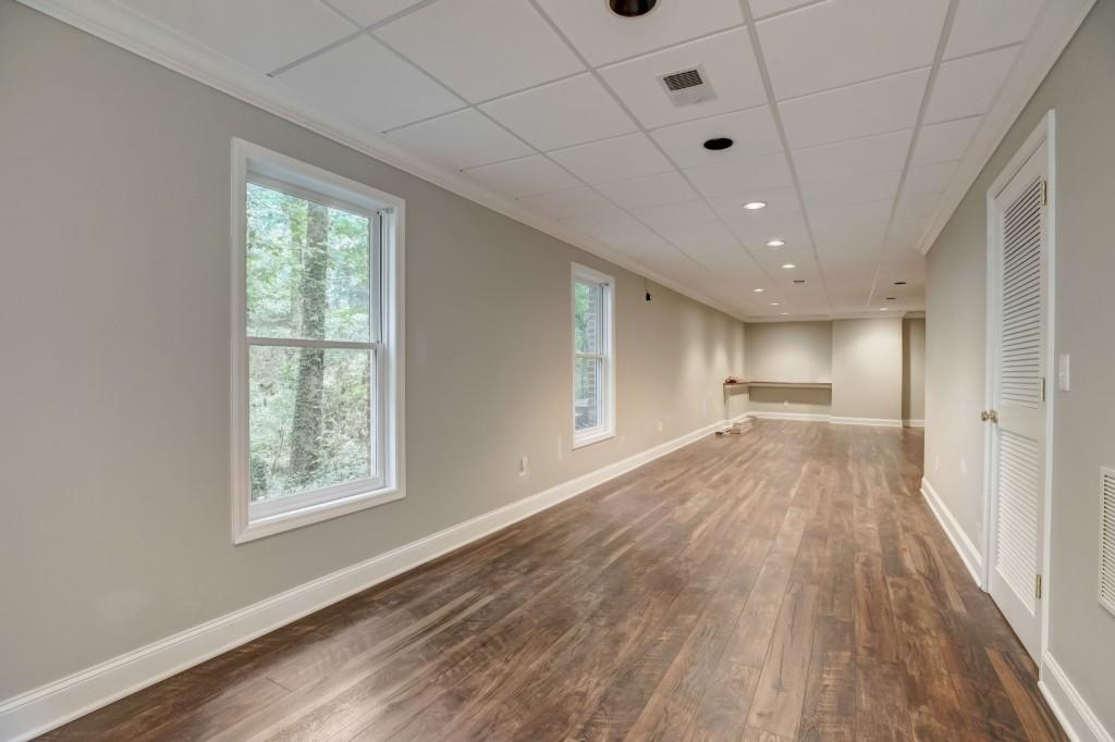 5815 Mitchell Road, Sandy Springs, Georgia 30328, 5 Bedrooms Bedrooms, ,4 BathroomsBathrooms,Residential,Sold,5815 Mitchell Road,7259513