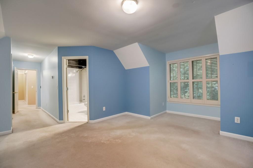 5815 Mitchell Road, Sandy Springs, Georgia 30328, 5 Bedrooms Bedrooms, ,4 BathroomsBathrooms,Residential,Sold,5815 Mitchell Road,7259513