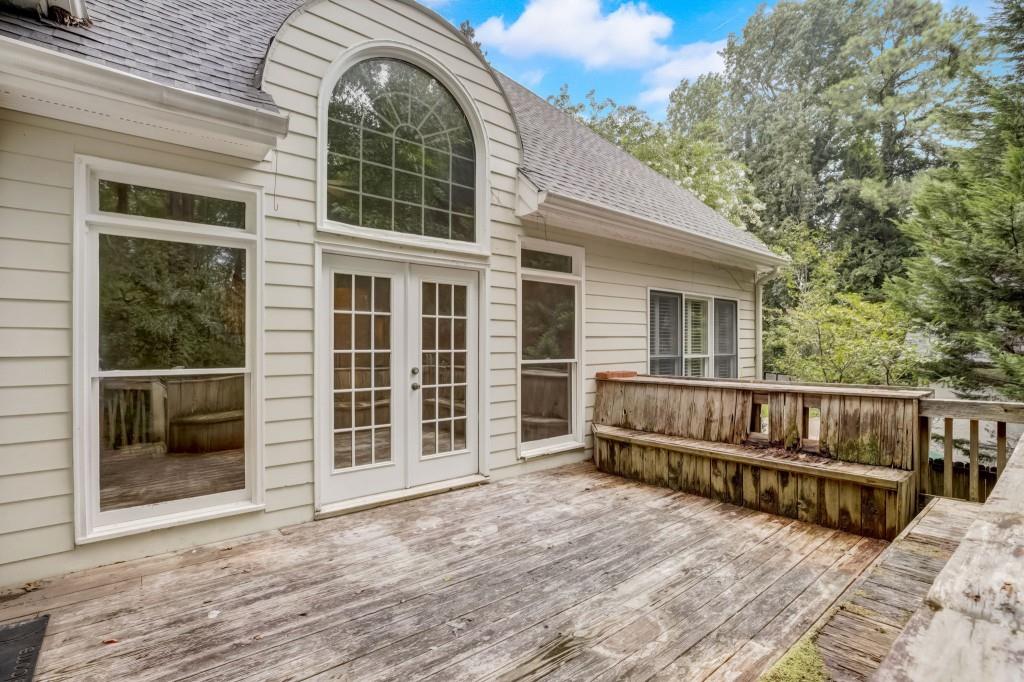 5815 Mitchell Road, Sandy Springs, Georgia 30328, 5 Bedrooms Bedrooms, ,4 BathroomsBathrooms,Residential,Sold,5815 Mitchell Road,7259513