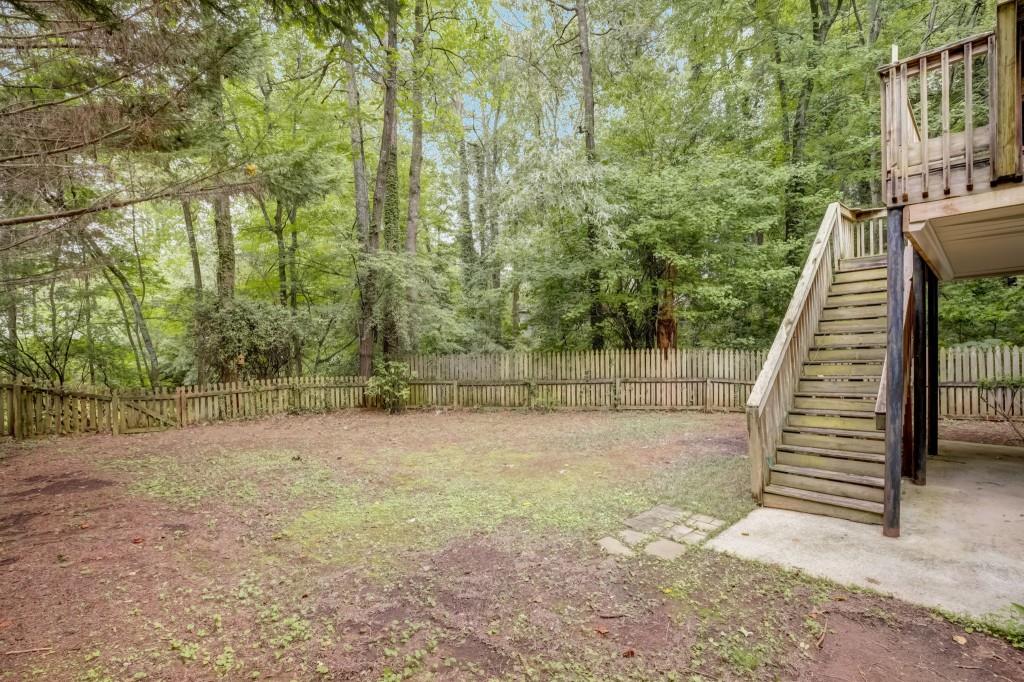 5815 Mitchell Road, Sandy Springs, Georgia 30328, 5 Bedrooms Bedrooms, ,4 BathroomsBathrooms,Residential,Sold,5815 Mitchell Road,7259513