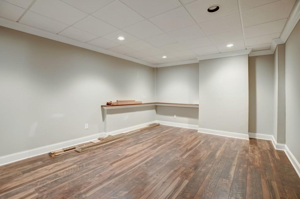 5815 Mitchell Road, Sandy Springs, Georgia 30328, 5 Bedrooms Bedrooms, ,4 BathroomsBathrooms,Residential,Sold,5815 Mitchell Road,7259513