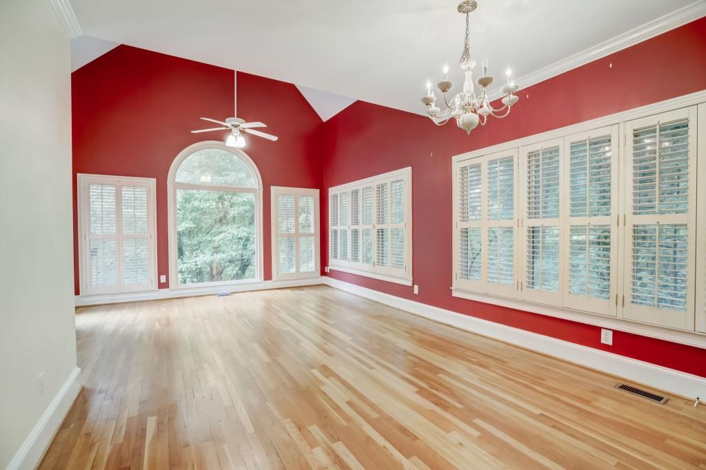 5815 Mitchell Road, Sandy Springs, Georgia 30328, 5 Bedrooms Bedrooms, ,4 BathroomsBathrooms,Residential,Sold,5815 Mitchell Road,7259513