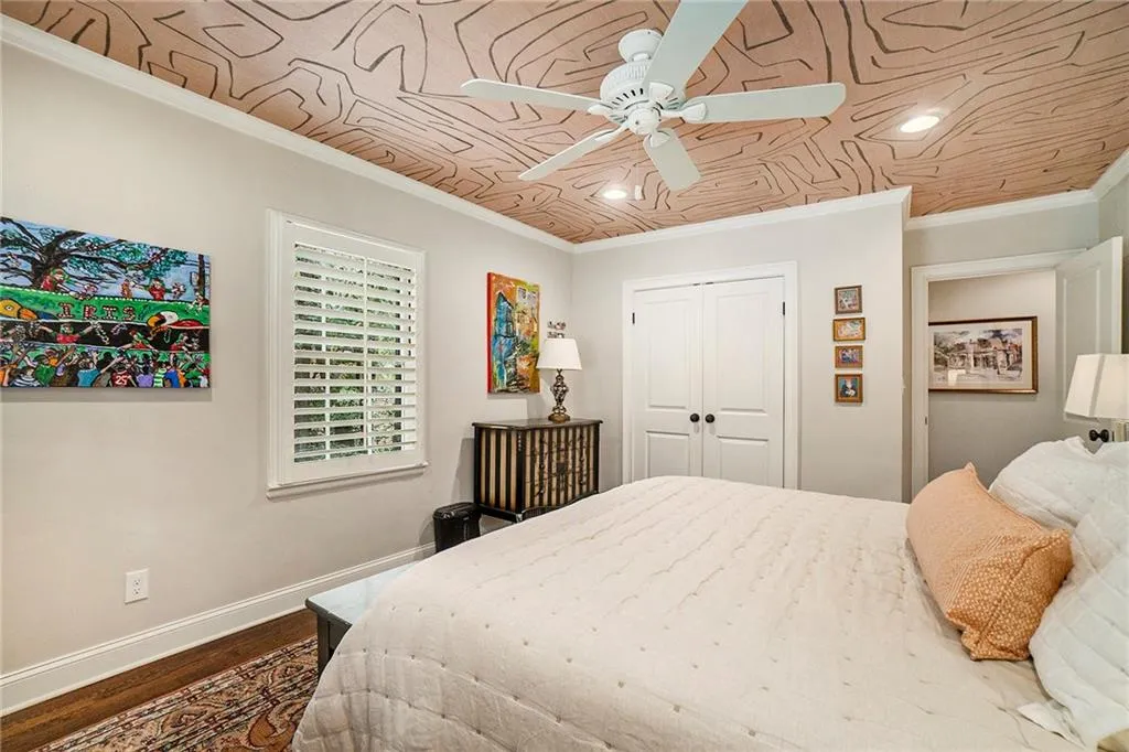 2707 Sharondale Drive Ne, Atlanta, Georgia 30305, 5 Bedrooms Bedrooms, ,5 BathroomsBathrooms,Residential,For Sale,2707 Sharondale Drive Ne,7653914