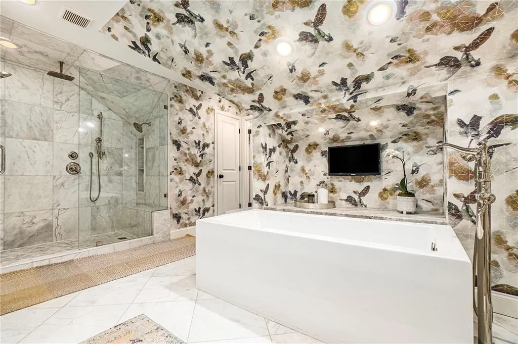 2707 Sharondale Drive Ne, Atlanta, Georgia 30305, 5 Bedrooms Bedrooms, ,5 BathroomsBathrooms,Residential,For Sale,2707 Sharondale Drive Ne,7653914