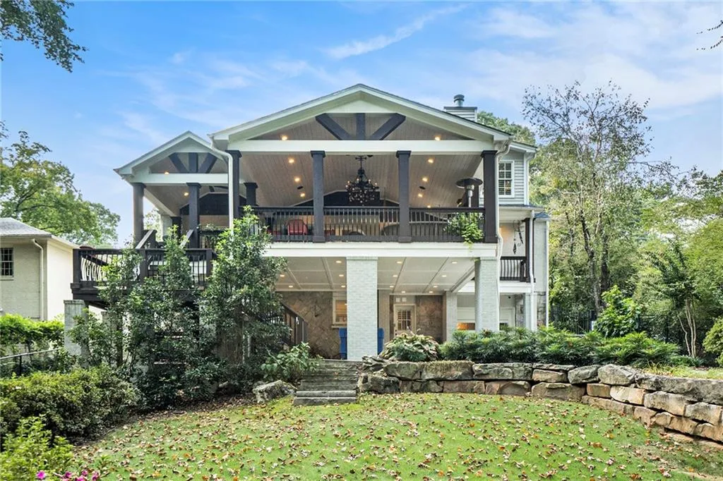 2707 Sharondale Drive Ne, Atlanta, Georgia 30305, 5 Bedrooms Bedrooms, ,5 BathroomsBathrooms,Residential,For Sale,2707 Sharondale Drive Ne,7653914