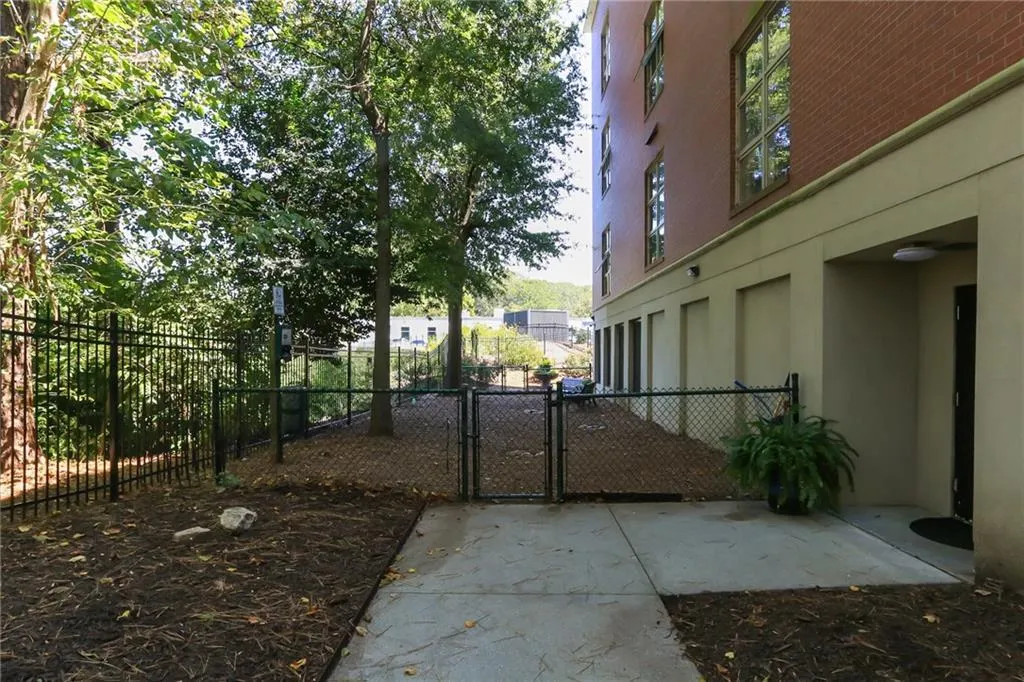 560 Dutch Valley Road Ne Unit 2403, Atlanta, Georgia 30324, 1 Bedroom Bedrooms, 0 ,1 BathroomBathrooms,Residential,For Sale,560 Dutch Valley Road Ne Unit 2403,7749833